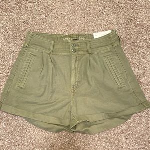 American Eagle high waisted baggy mom shorts